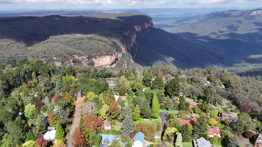 Aerial view of the Blue Mountains with sandstone cliffs and forested valleys